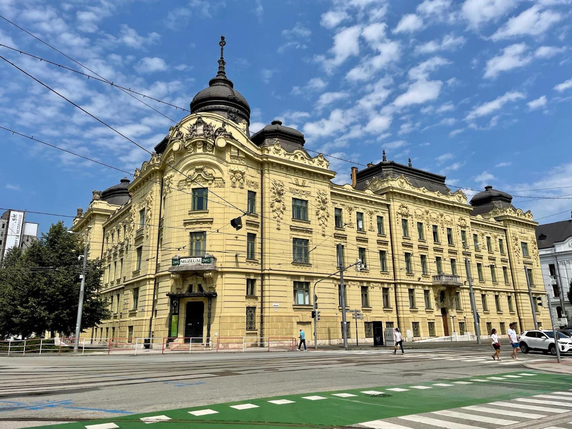 Central Apartment New Studio Košice Eksteriør bilde